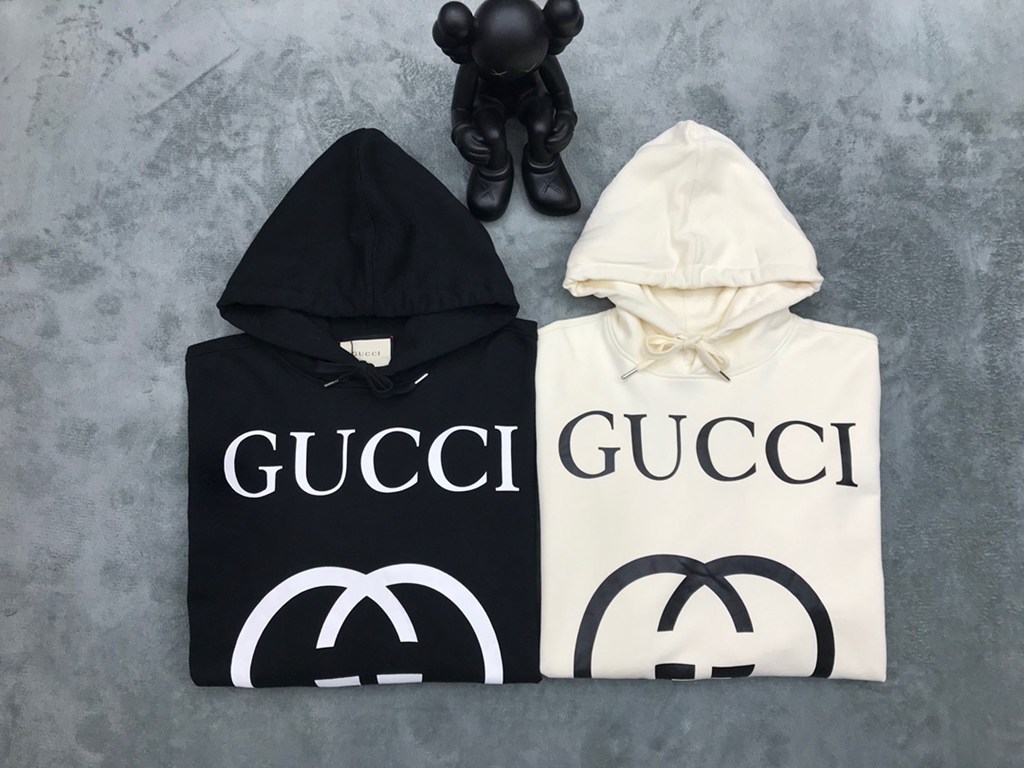 Gucc*